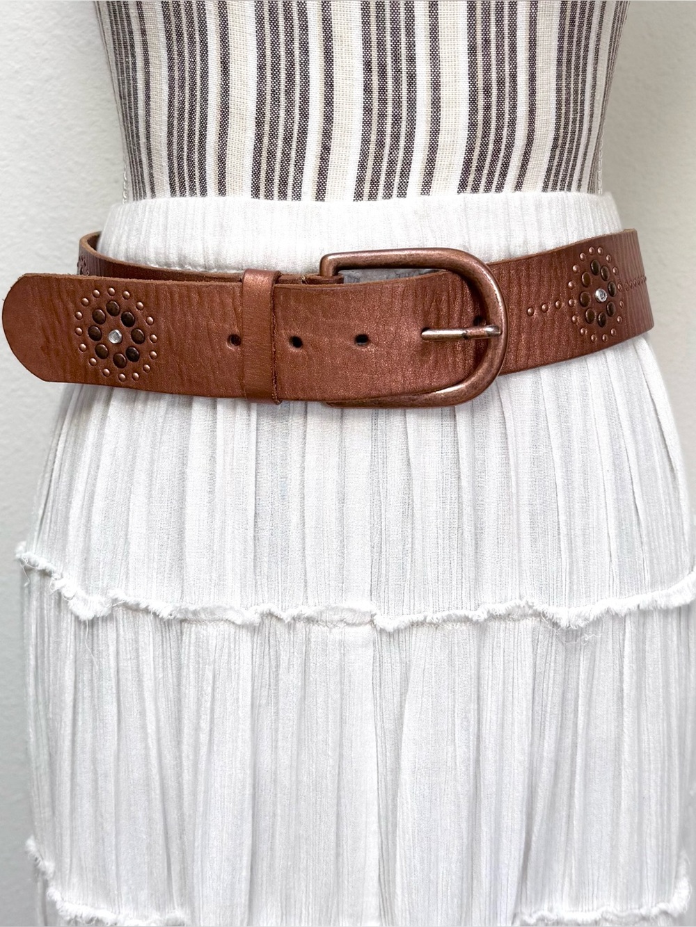 Vintage y2K Cache Studded Leather Belt Brown Boho Rhinestone